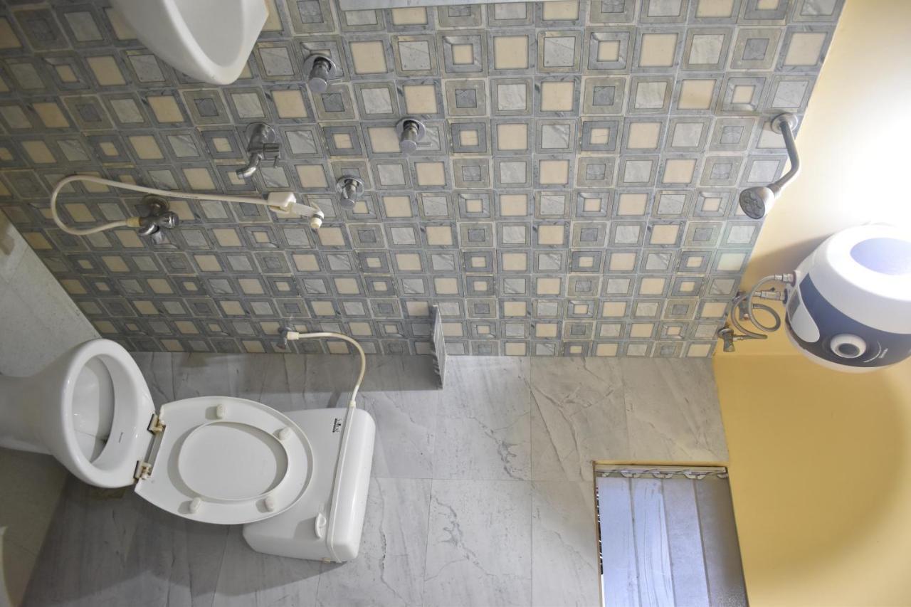 Hotel Suraj Balasore מראה חיצוני תמונה